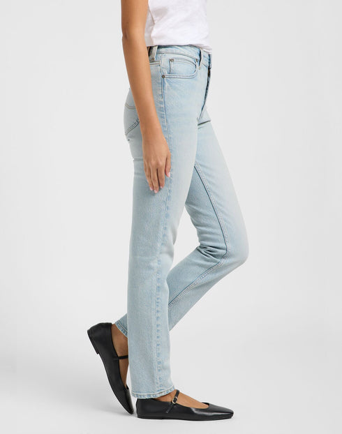 Lee Women's Carol Jeans In Light Rain Fall